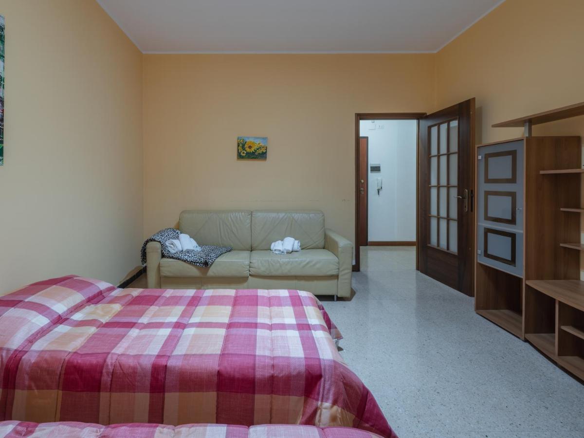 Casa Di Maty - Cozy Apartment With Balcony ラ・スペツィア エクステリア 写真